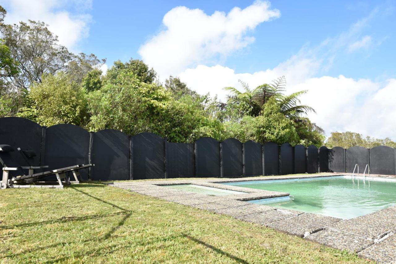 Waitomo Boutique Lodge Exterior photo